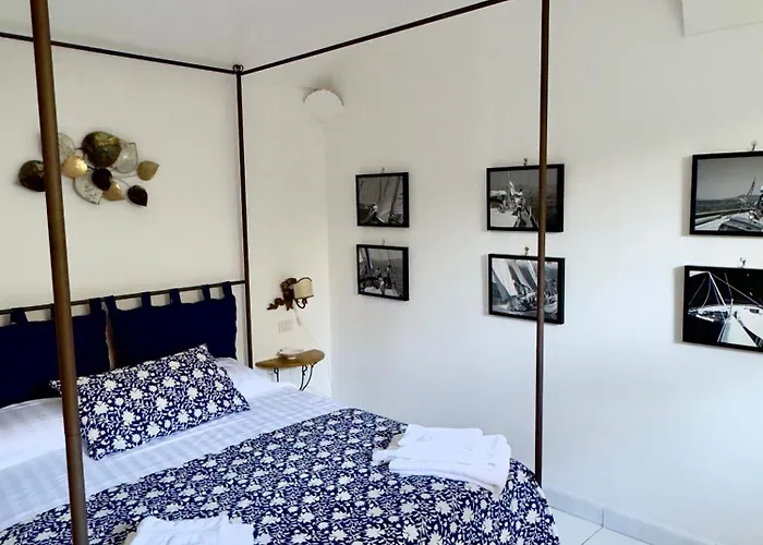 Marina Grande Апартаменты *