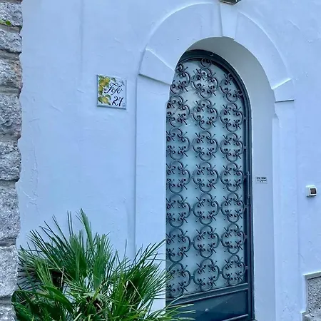 Marina Grande شقة *